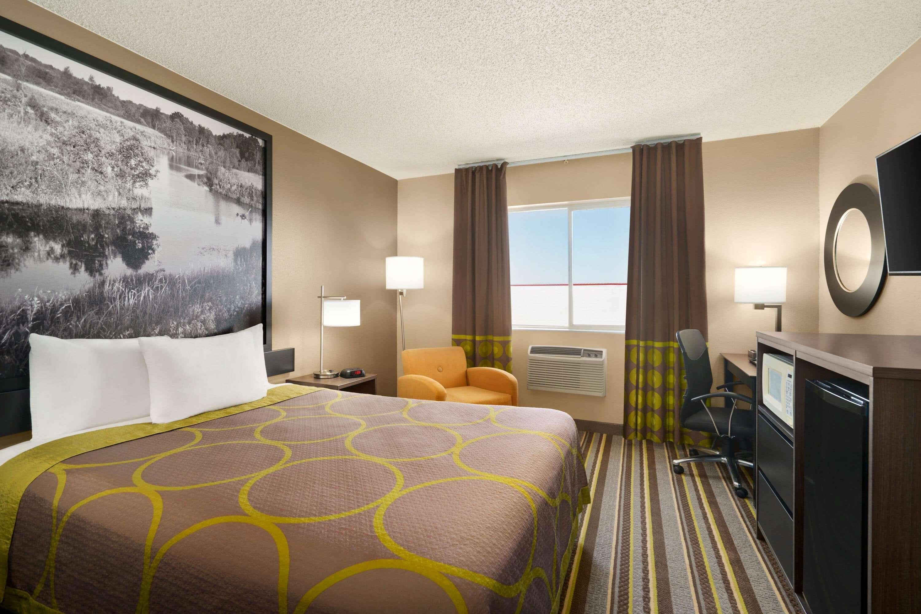 Super 8 by Wyndham Liberal KS Hotel Bagian luar foto